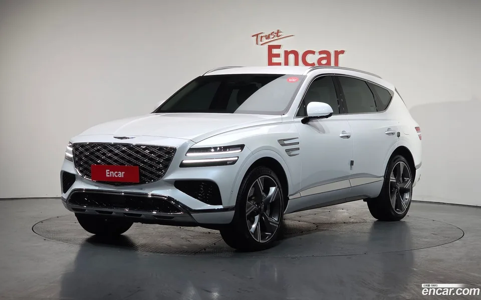 Genesis GV80 2.5T AWD 2025 — фото 1, купить с доставкой в Москву