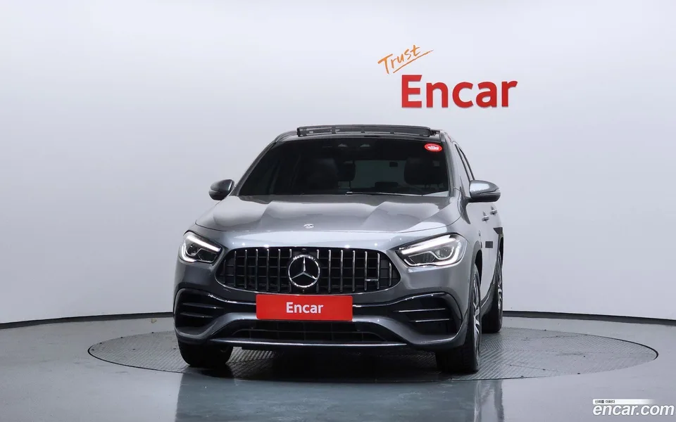 Mercedes-Benz GLA-Class GLA45 AMG 4MATIC+ 2022 — миниатюра 3