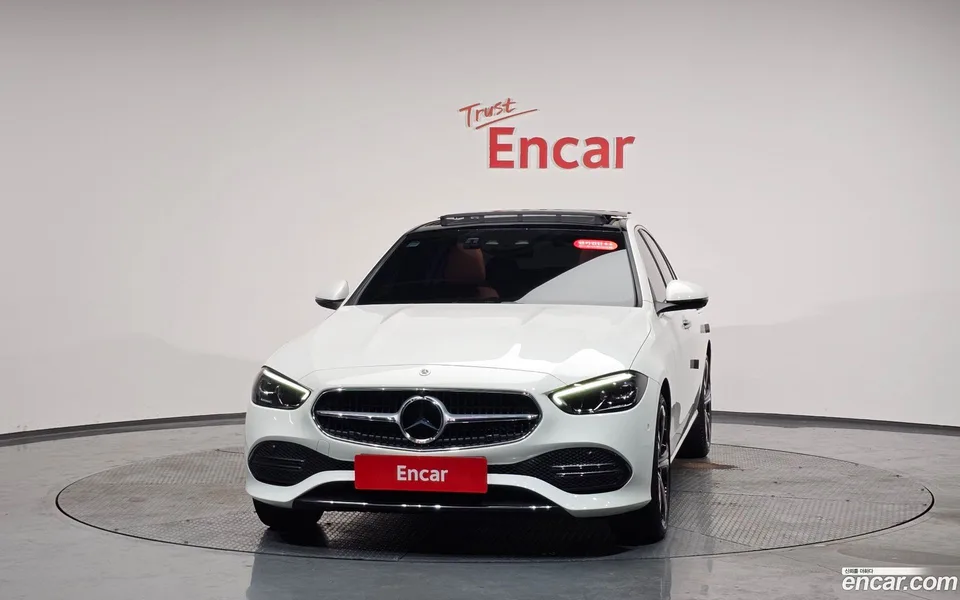 Mercedes-Benz C-Class C300 4MATIC 2023 — миниатюра 3