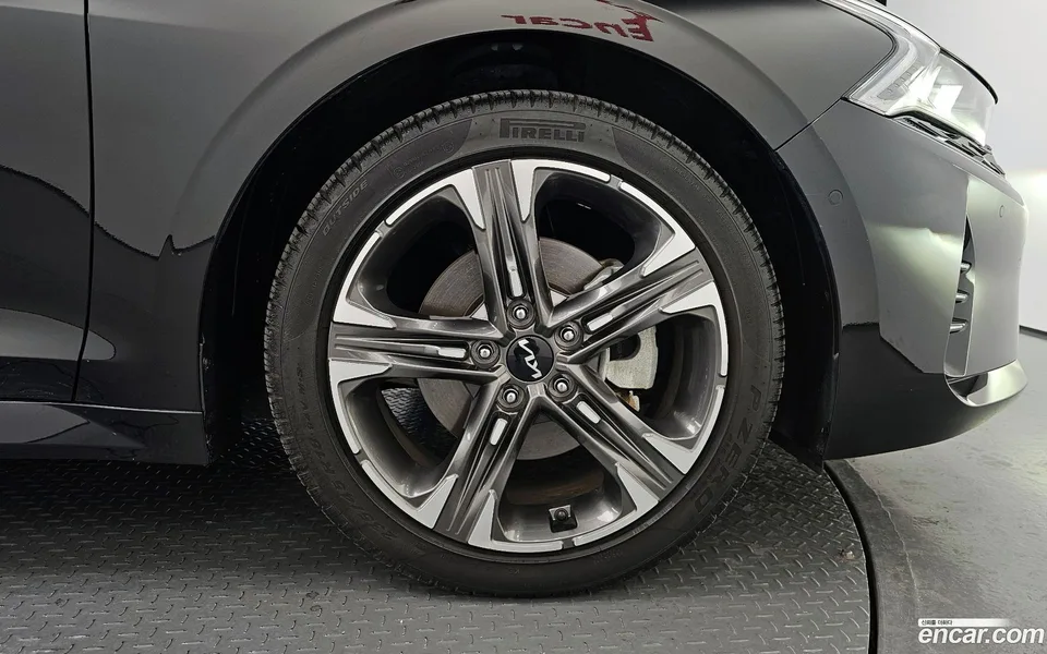 Kia K5 Hybrid 2023 — миниатюра 2