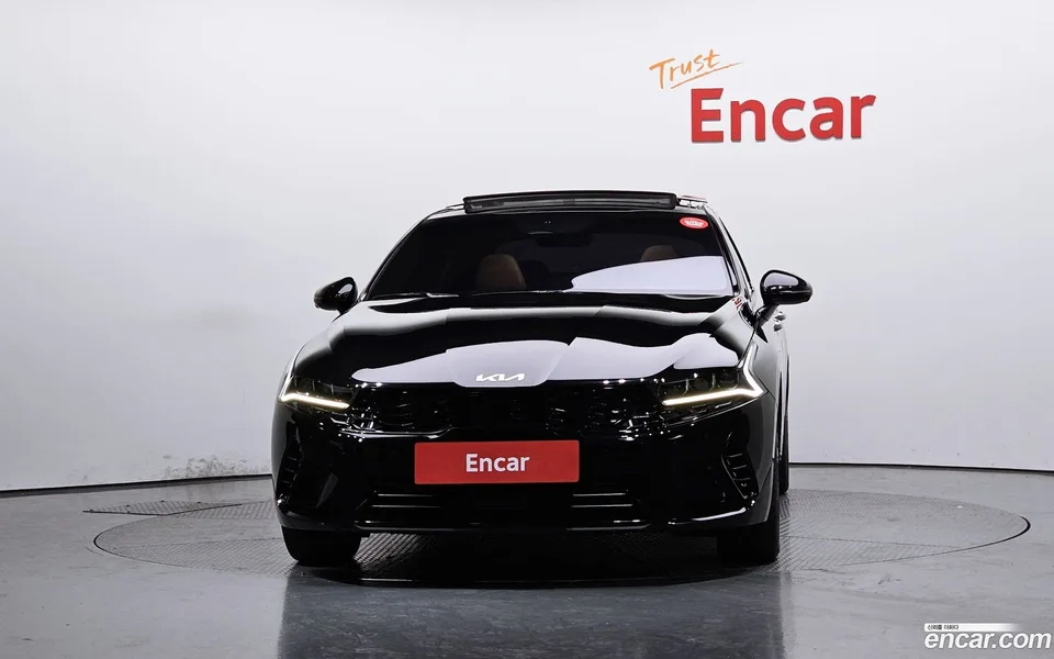 Kia K5 Hybrid 2023 — миниатюра 3