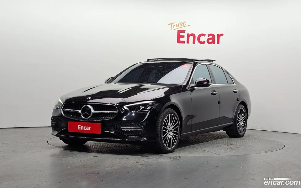 Mercedes-Benz C-Class C200 2022 — фото 1, купить с доставкой в Москву