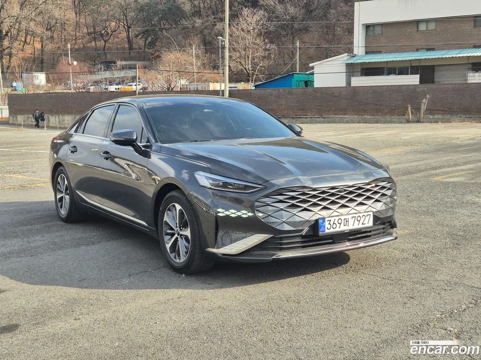 Kia K8 Hybrid 2023 — фото 1, купить с доставкой в Москву