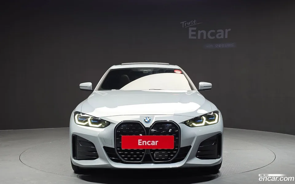 BMW i4 eDrive40 M 2022 — миниатюра 3