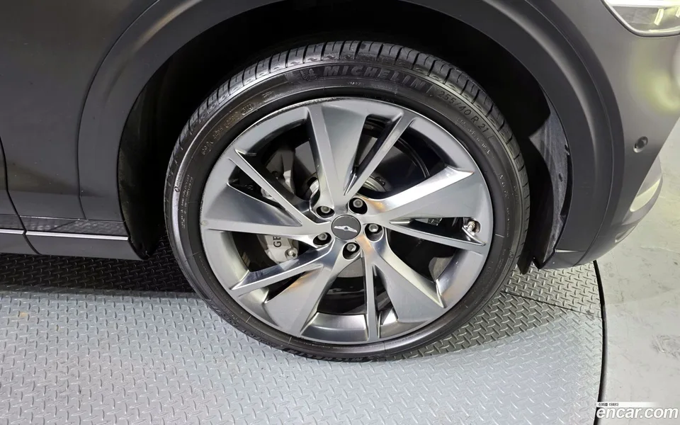 Genesis GV70 2.5T AWD 2022 — миниатюра 5