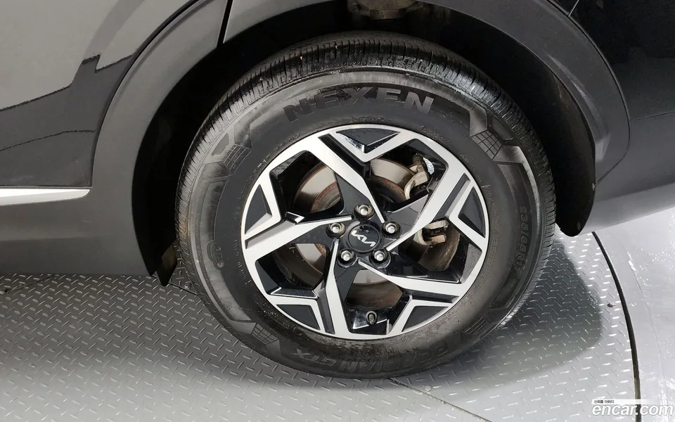 Kia Sportage 2.0 2WD 2022 — миниатюра 2