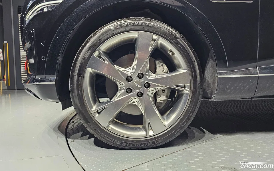 Genesis GV80 2.5T AWD 2022 — миниатюра 2