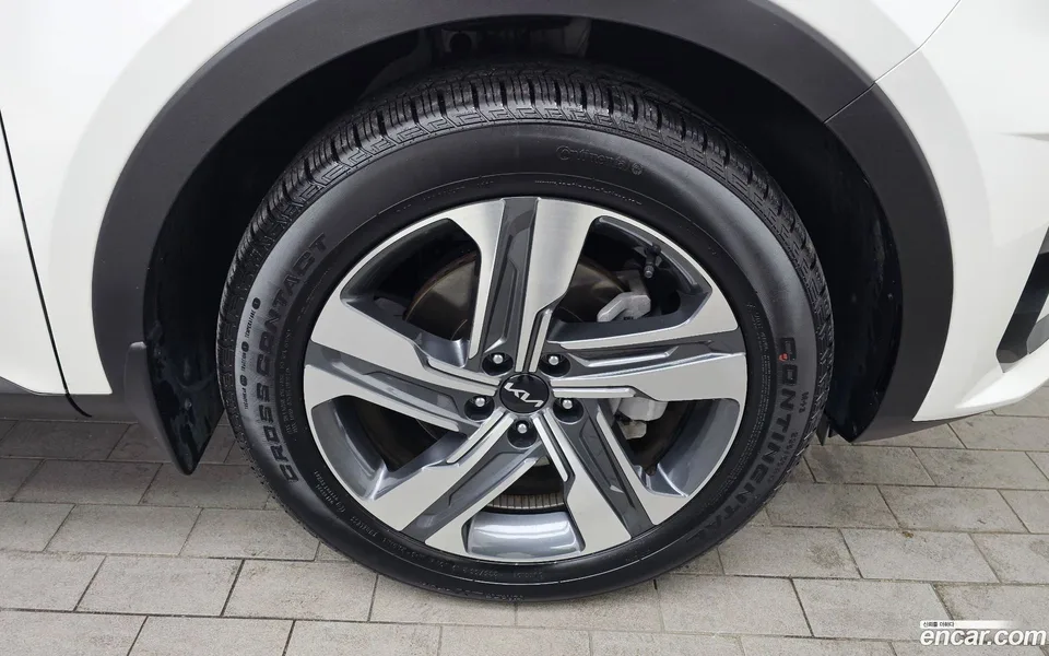Kia Sorento HEV 1.6 2WD 2023 — миниатюра 2