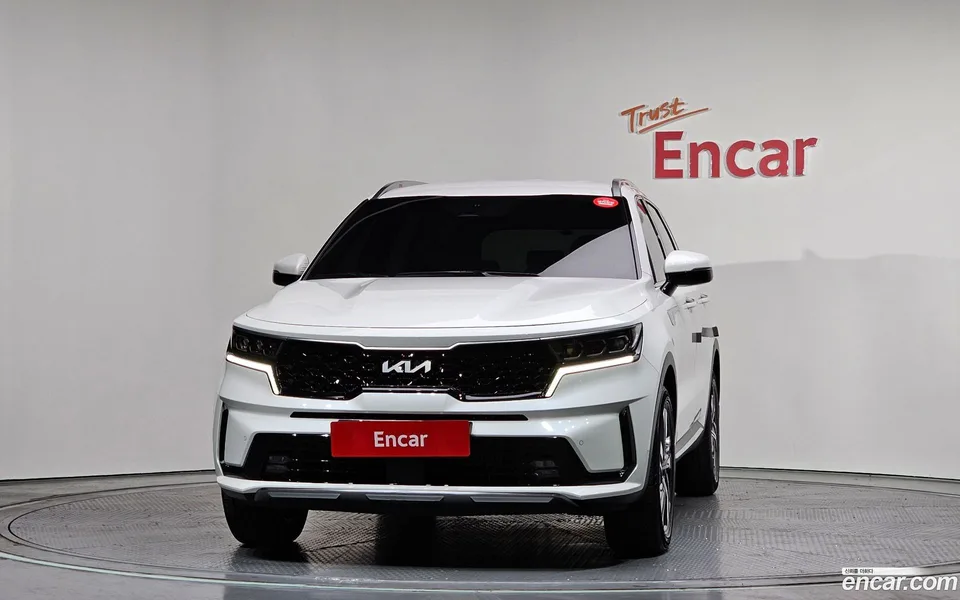 Kia Sorento HEV 1.6 2WD 2023 — миниатюра 3