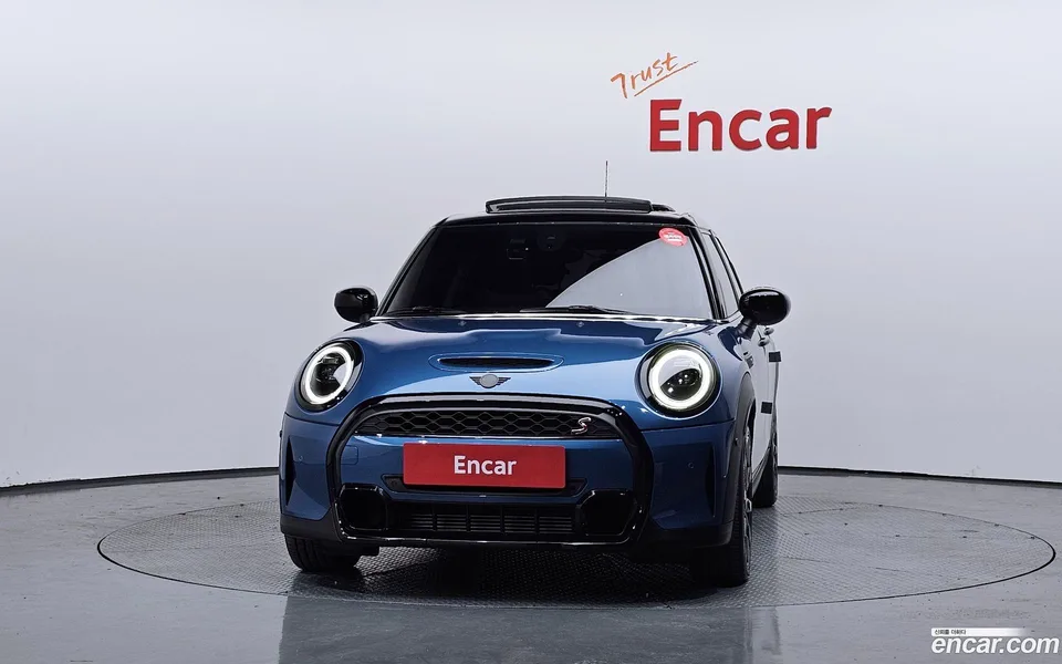 MINI Cooper S 5 2022 — миниатюра 3