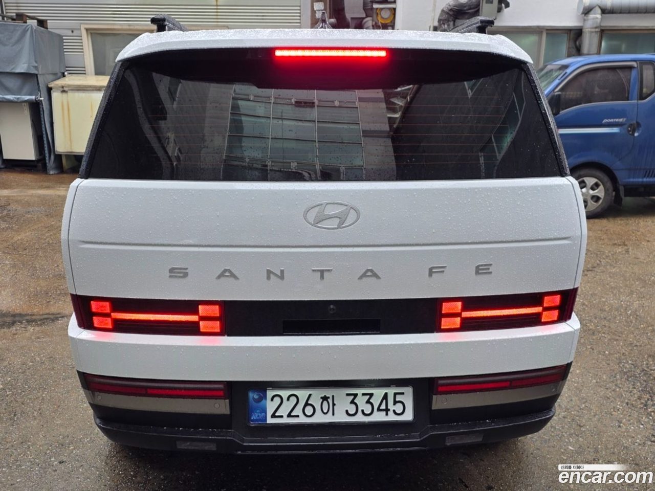Hyundai SantaFe 2025 — 4