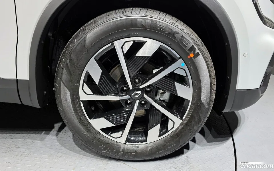 Renault Samsung QM6 2.0 LPe RE 2WD 2026 — миниатюра 2