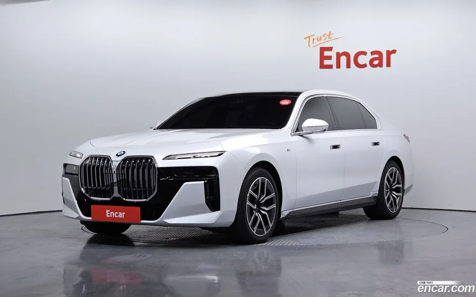 BMW 7 Series 740d xDrive M 2025 — фото 1, купить с доставкой в Москву