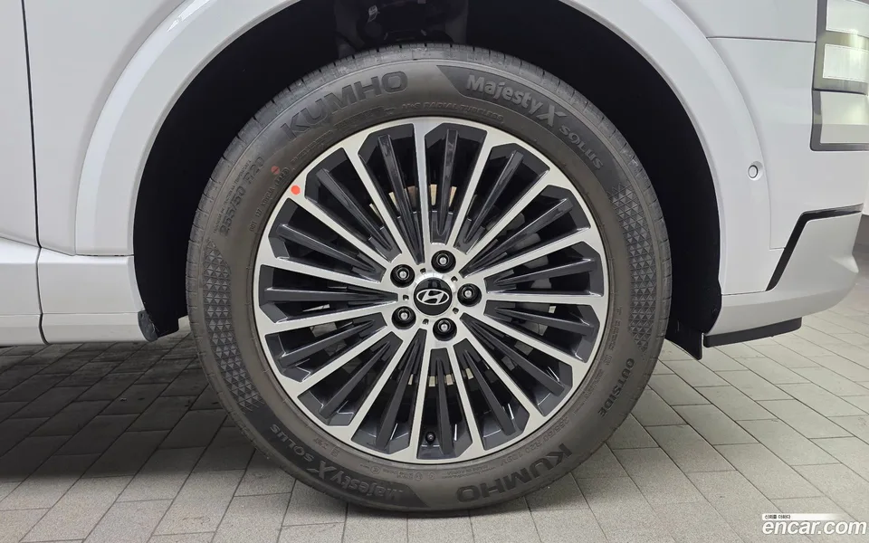 Hyundai Palisade 2.5T 2WD 7 2025 — миниатюра 2