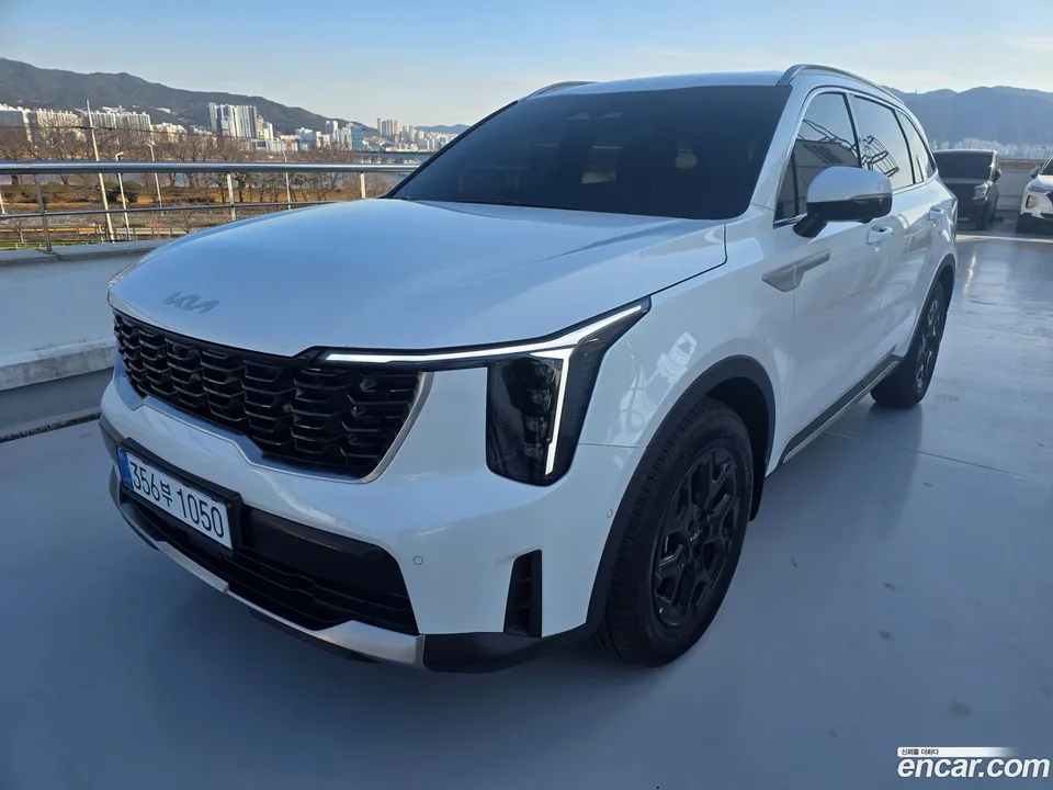 Kia Sorento HEV 1.6 2WD 2025 — фото 1, купить с доставкой в Москву