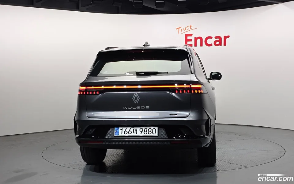 Renault Samsung Grand Koleos 1.5 E-TECH 2WD 2024 — миниатюра 4