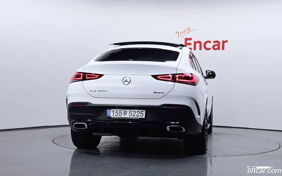 Mercedes-Benz GLE-Class GLE400d 4MATIC 2022 — миниатюра 4