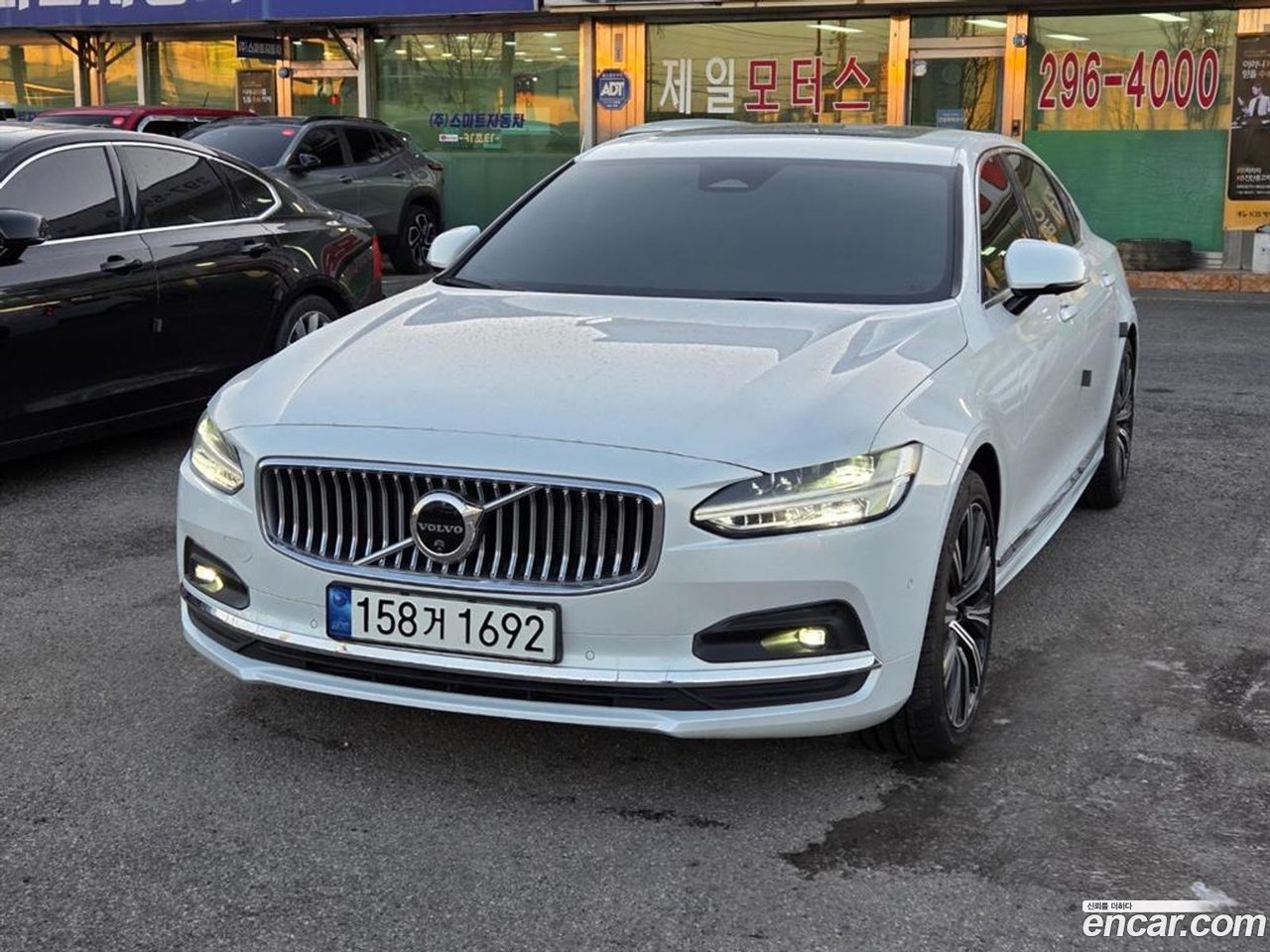 Volvo S90 2023