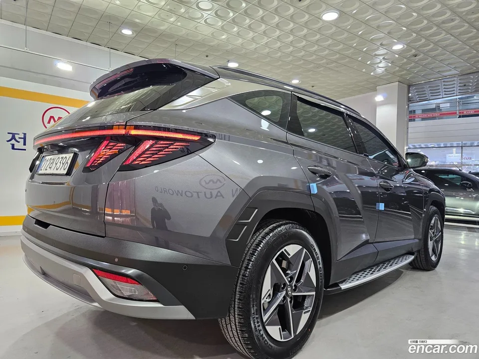 Hyundai Tucson Hybrid NX4 HEV 1.6 2WD 2025 — миниатюра 4