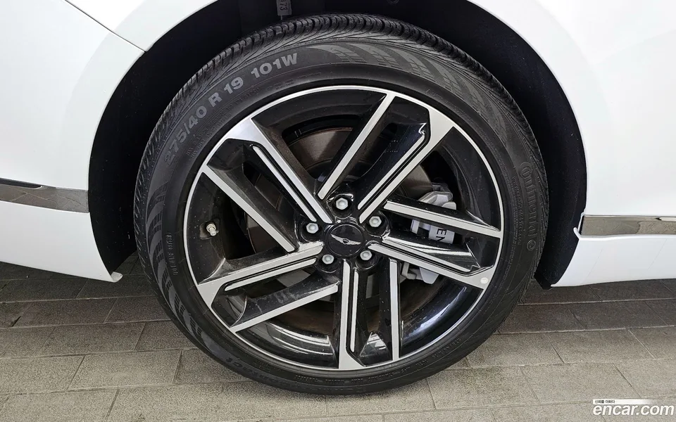 Genesis G80 2.5 2WD 2024 — миниатюра 5