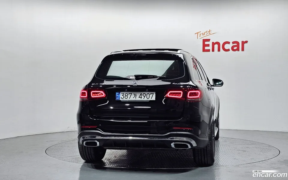 Mercedes-Benz GLC-Class GLC300 4MATIC 2022 — миниатюра 4