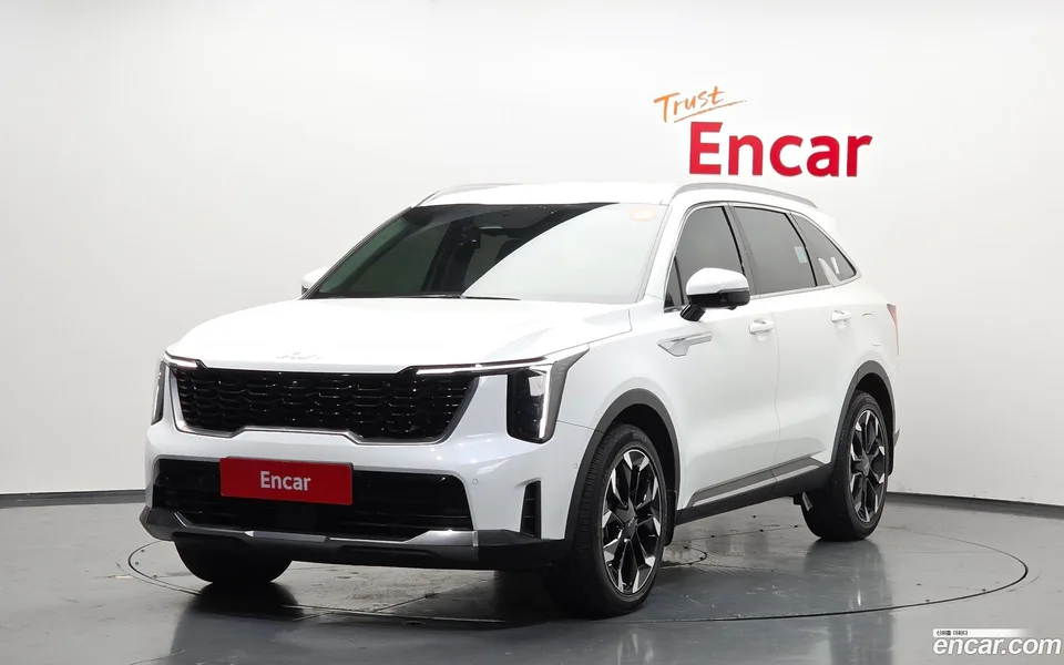 Kia Sorento 2.5T 4WD 2024 — фото 1, купить с доставкой в Москву