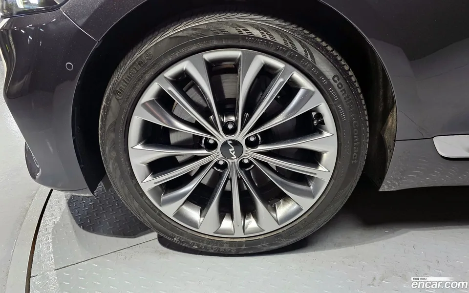 Kia K9 3.8 GDI AWD 2023 — миниатюра 2