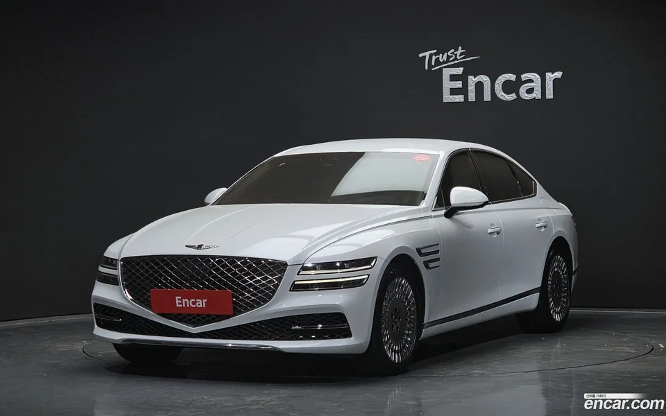 Genesis G80 2.5 AWD 2023 — фото 1, купить с доставкой в Москву