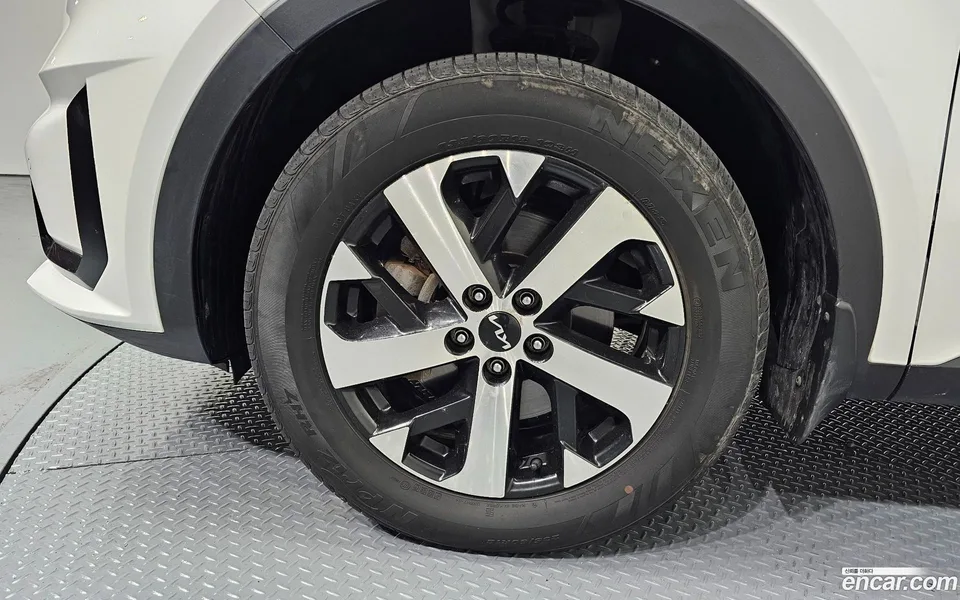 Kia Sorento 2.2 2WD 2022 — миниатюра 5