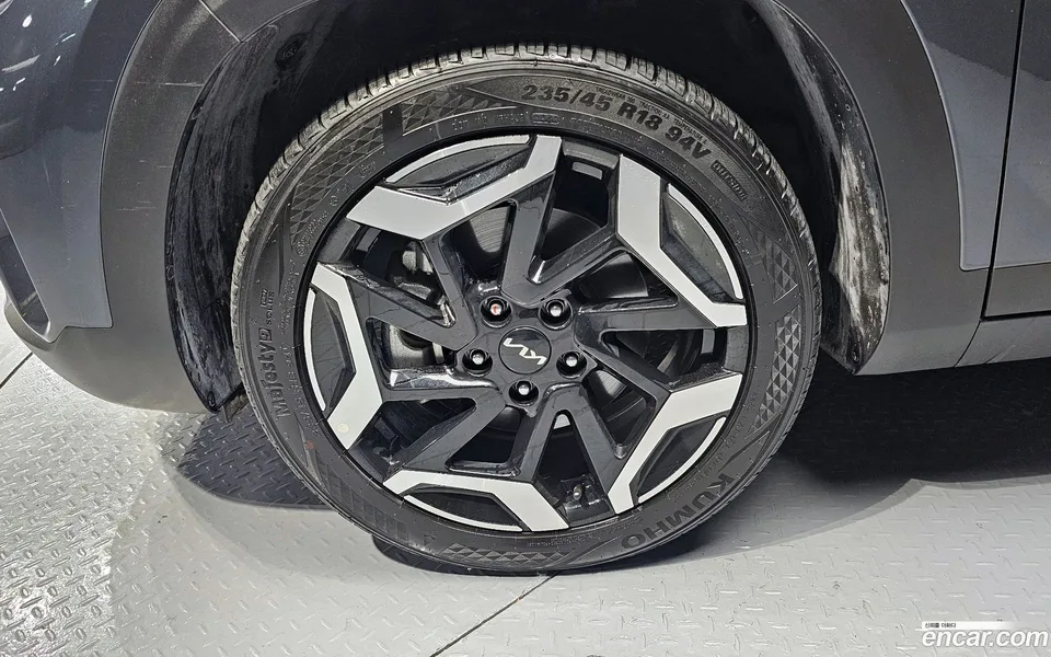 Kia Seltos 1.6 2WD 2024 — миниатюра 5