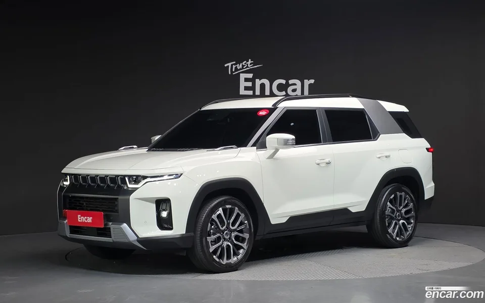 KG Mobility Torres 1.5 2WD 2022 — фото 1, купить с доставкой в Москву