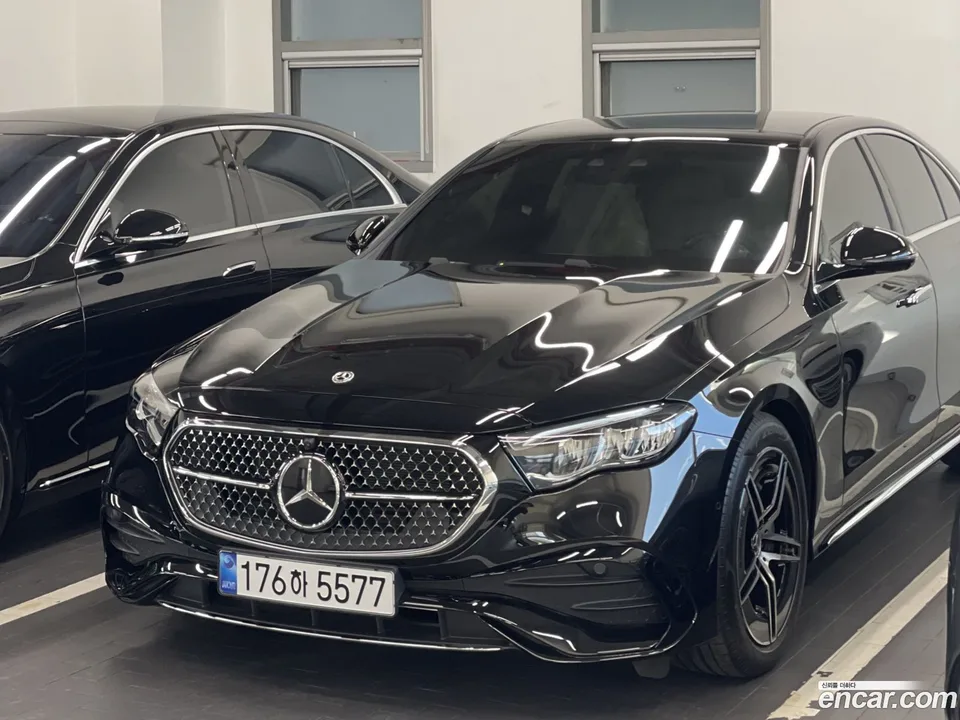 Mercedes-Benz E-Class E200 AMG Line 2025 — миниатюра 5