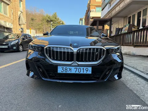 BMW i5 2025 buy in Moscow