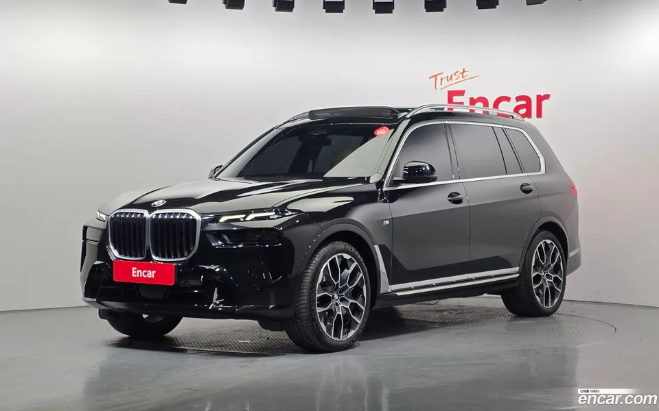BMW X7 xDrive 40i M 6 2024 — фото 1, купить с доставкой в Москву
