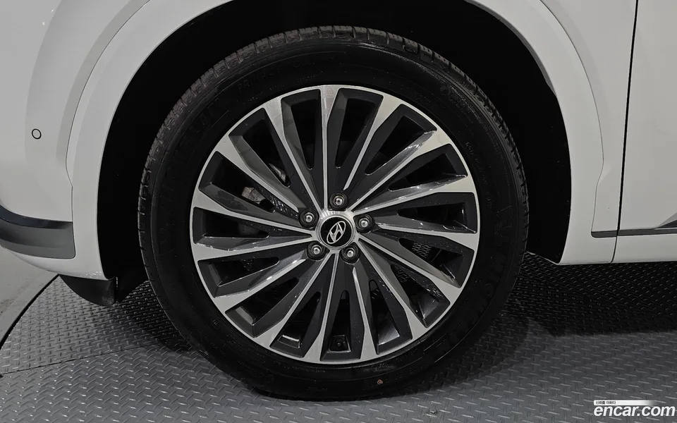 Hyundai Palisade 2.2 2WD 2023 — миниатюра 2