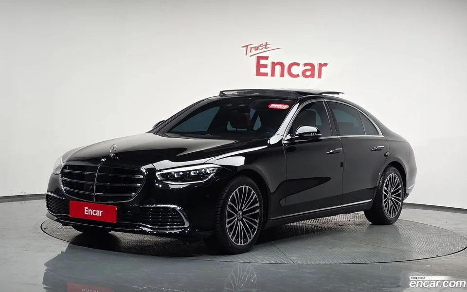 Mercedes-Benz S-Class S350 d 2022 — фото 1, купить с доставкой в Москву