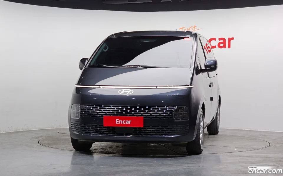 Hyundai Staria HEV 1.6 3 2024 — миниатюра 3