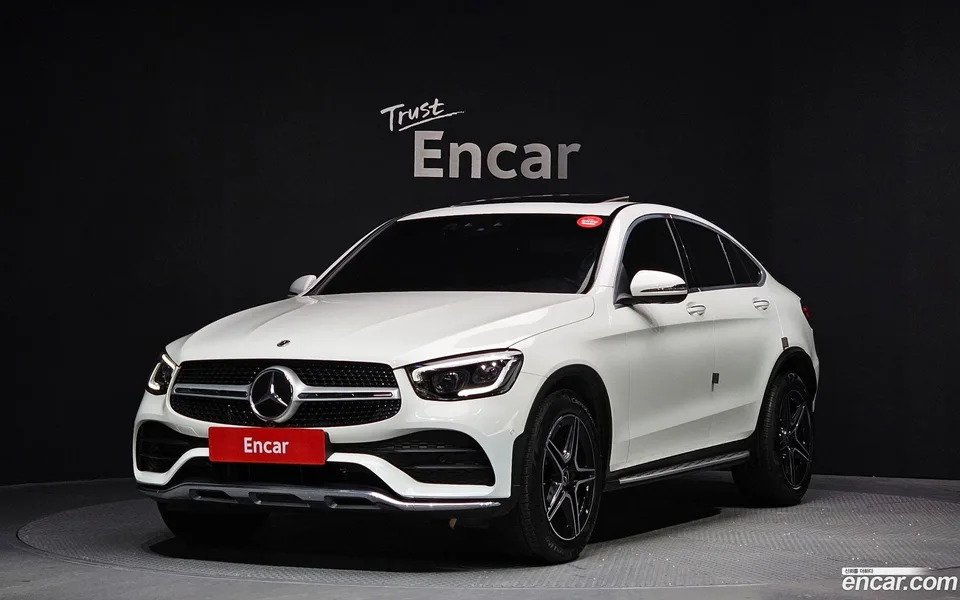 Mercedes-Benz GLC-Class GLC300 4MATIC 2022 — фото 1, купить с доставкой в Москву
