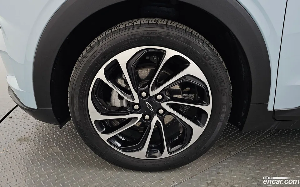 Chevrolet Bolt EUV 2023 — миниатюра 2