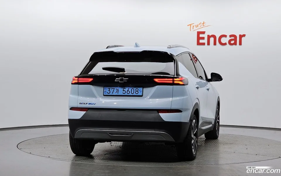 Chevrolet Bolt EUV 2023 — миниатюра 4