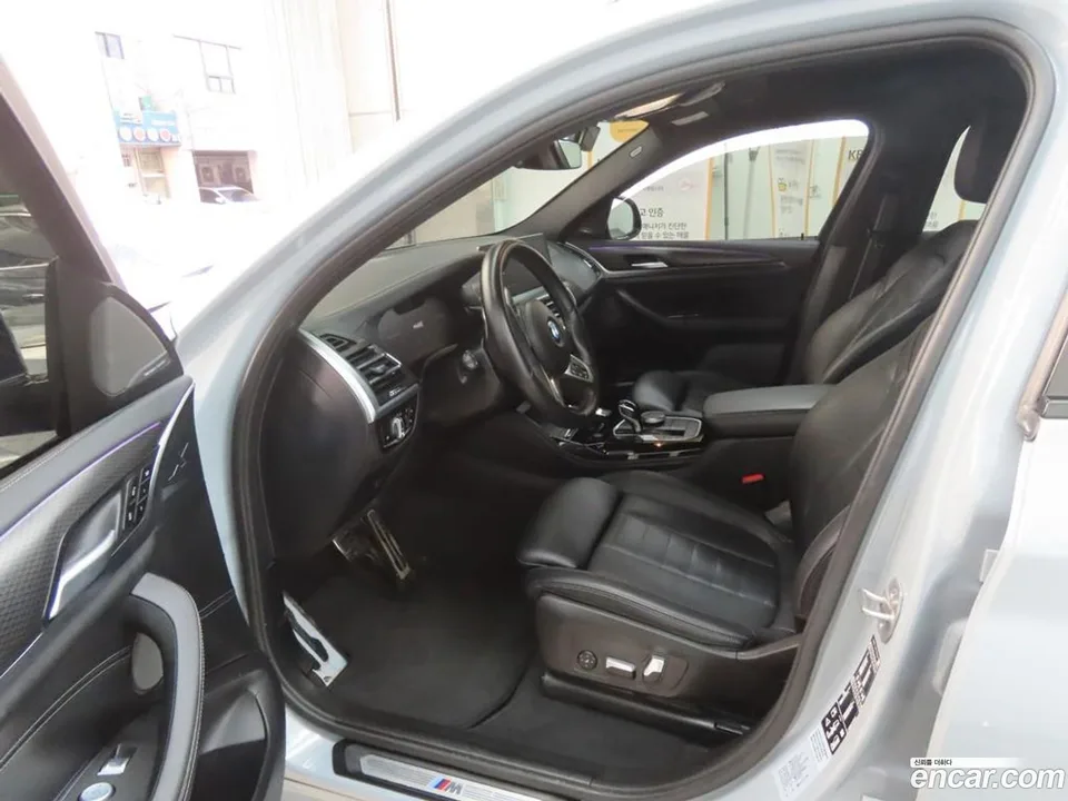 BMW X4 xDrive 20d M 2022 — миниатюра 2