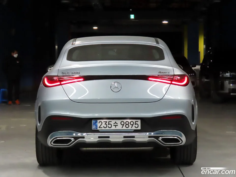 Mercedes-Benz GLC-Class GLC300 4MATIC 2025 — миниатюра 3