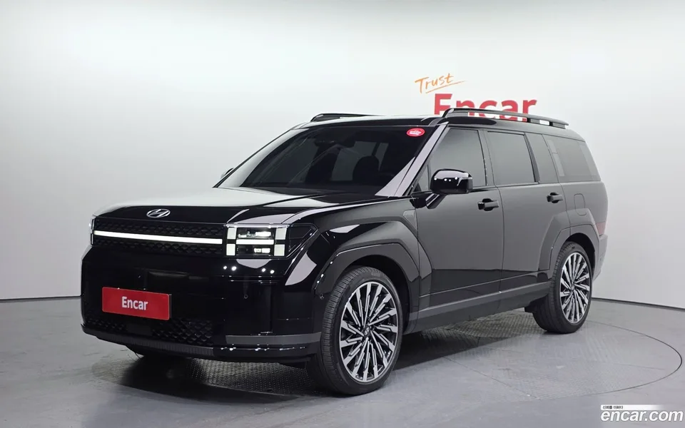 Hyundai SantaFe 2.5T 4WD 2023 — фото 1, купить с доставкой в Москву