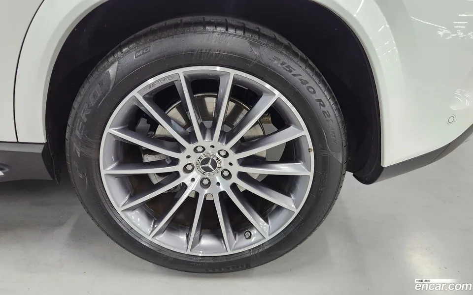 Mercedes-Benz GLE-Class GLE450 4MATIC 2024 — миниатюра 2