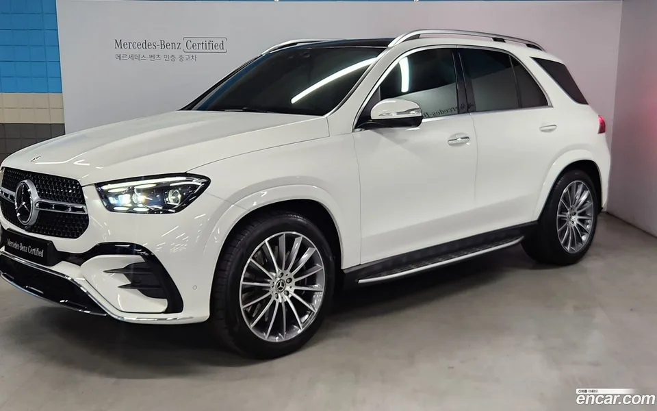 Mercedes-Benz GLE-Class GLE450 4MATIC 2024 — фото 1, купить с доставкой в Москву