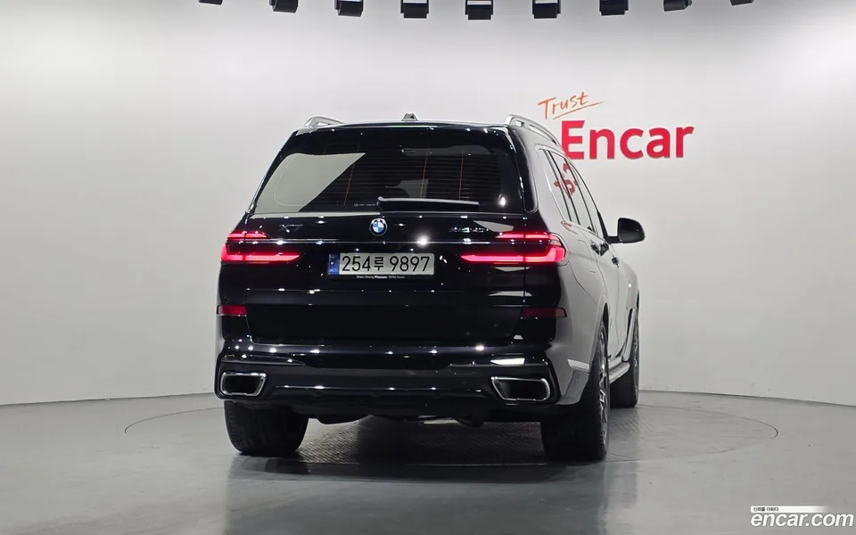 BMW X7 xDrive 40i M 6 2024 — миниатюра 4