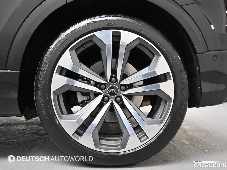 Audi Q8 (4M) 55 TFSI 2023 — миниатюра 5