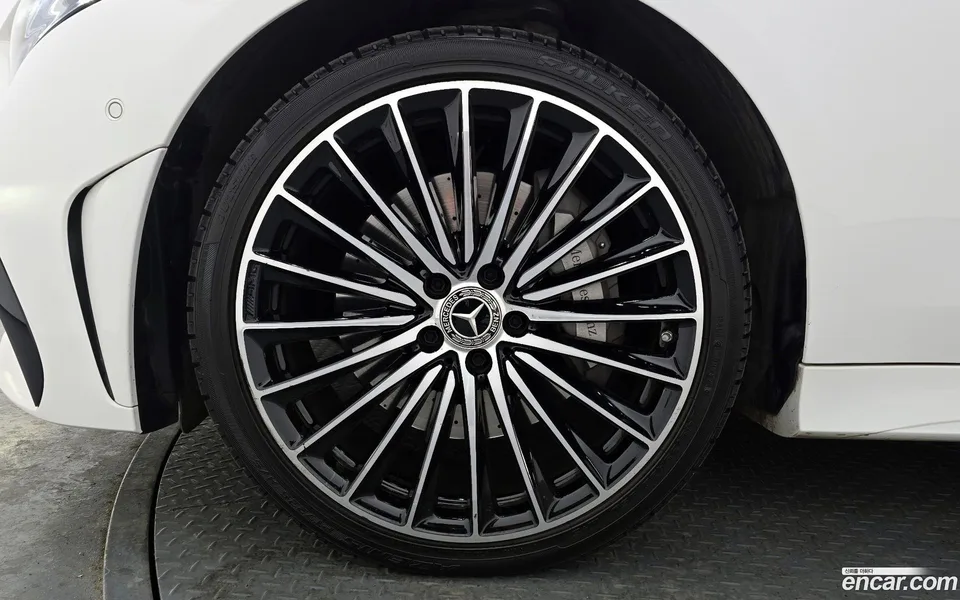 Mercedes-Benz CLS-Class CLS450 4MATIC 2023 — миниатюра 5