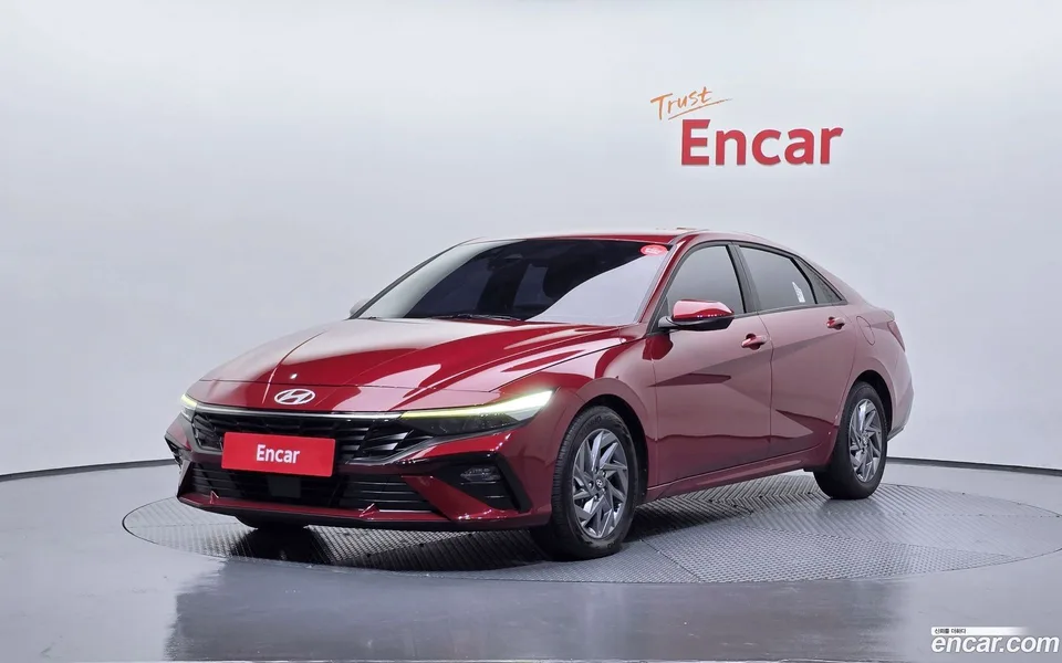 Hyundai Avante CN7 Hybrid 2023 — photo 1, buy with delivery to Moscow