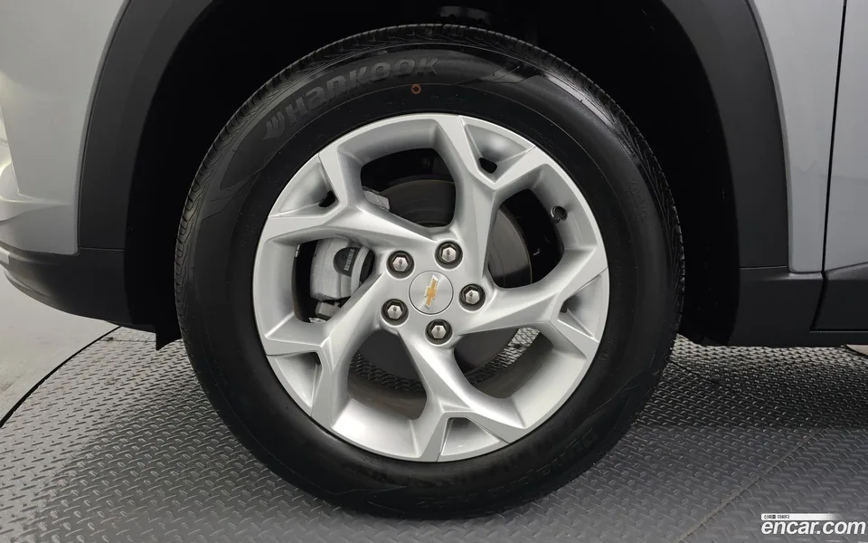 Chevrolet Trax Crossover 1.2 LT 2024 — миниатюра 2